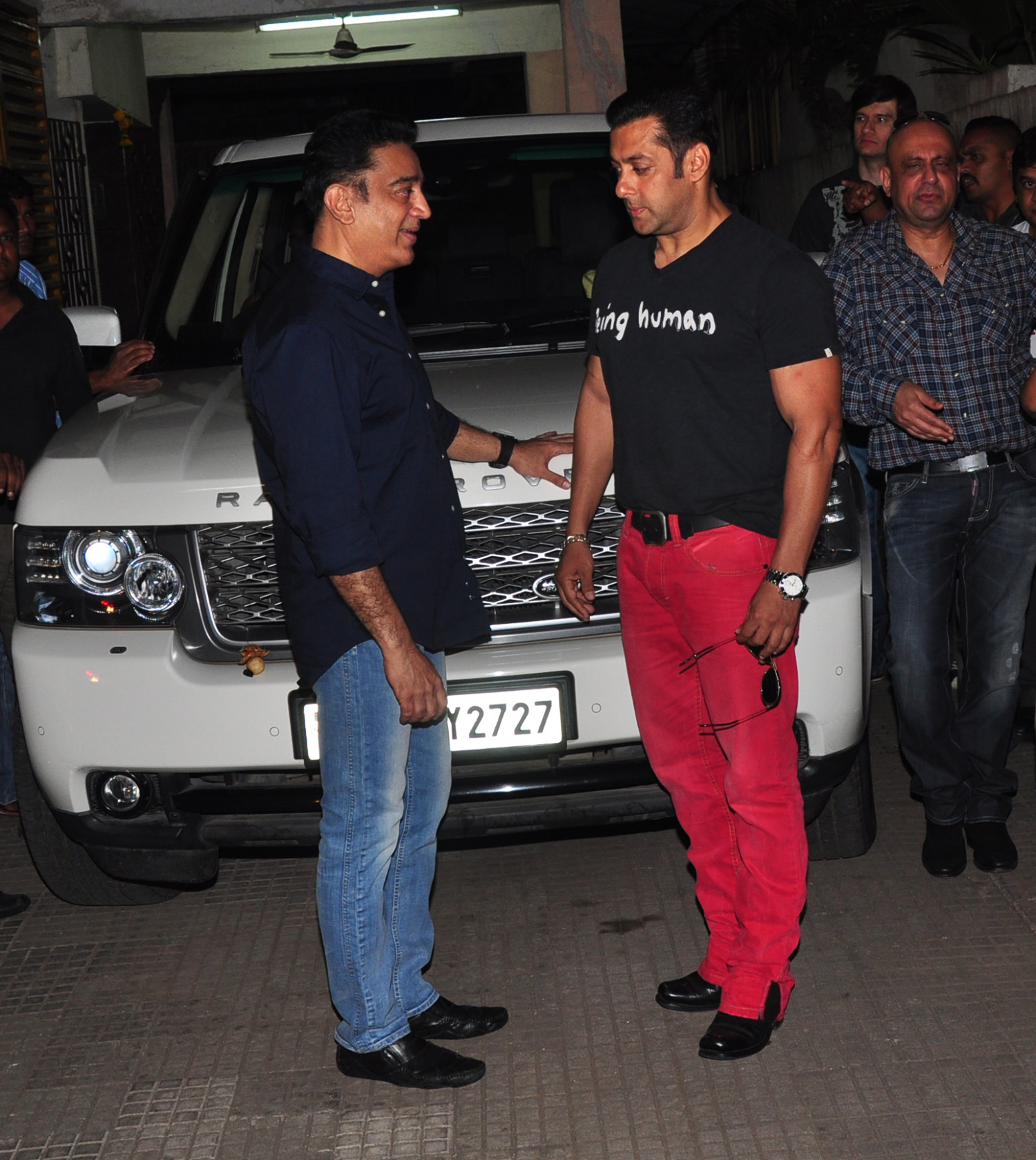 Salman Khan with Kamal Haasan at Kamal Haasan hosted special screening