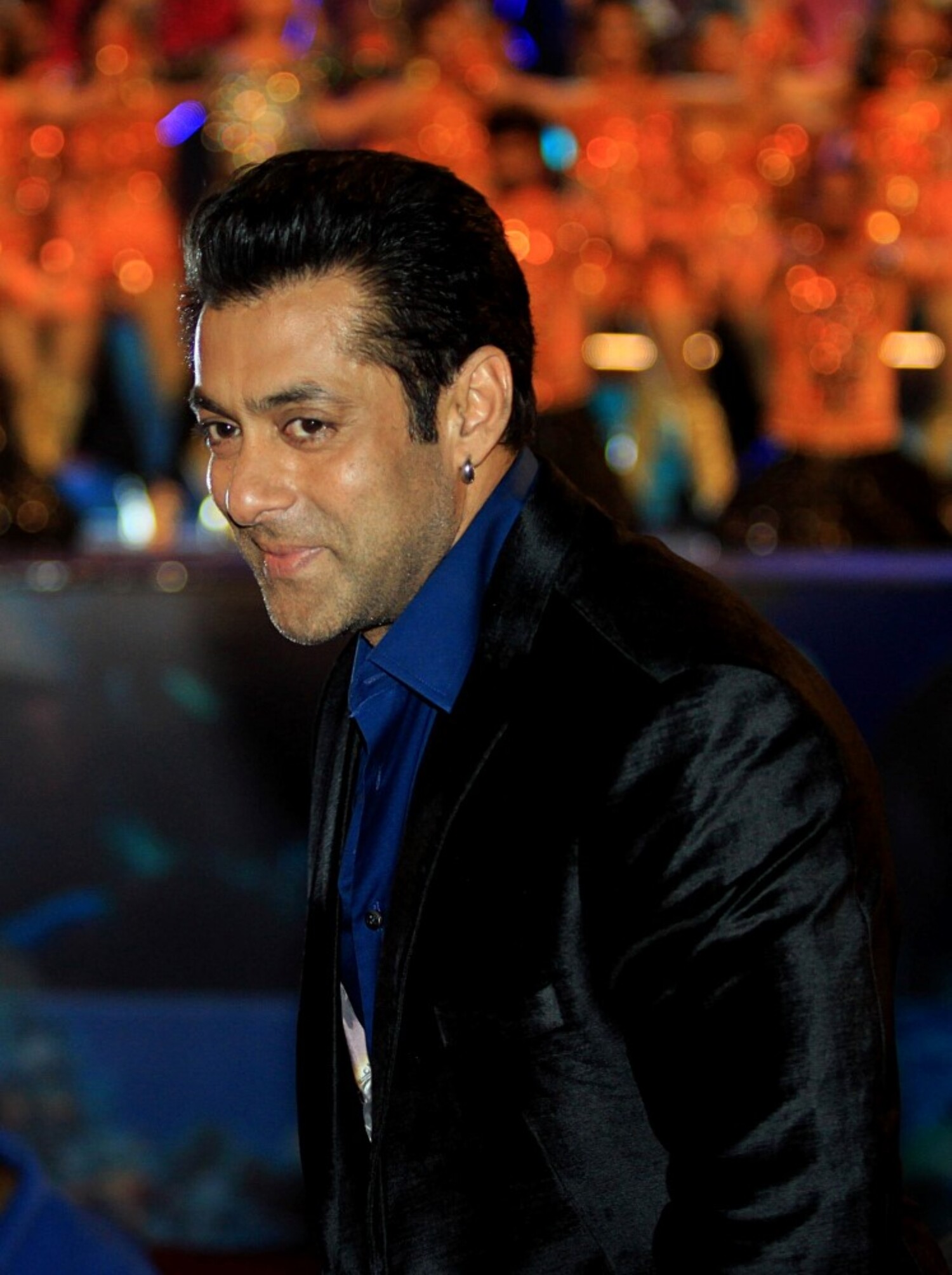 Salman Khan At The Big Star Entertainment Awards 2013 In Mumbai Rediff Bollywood Photos On 