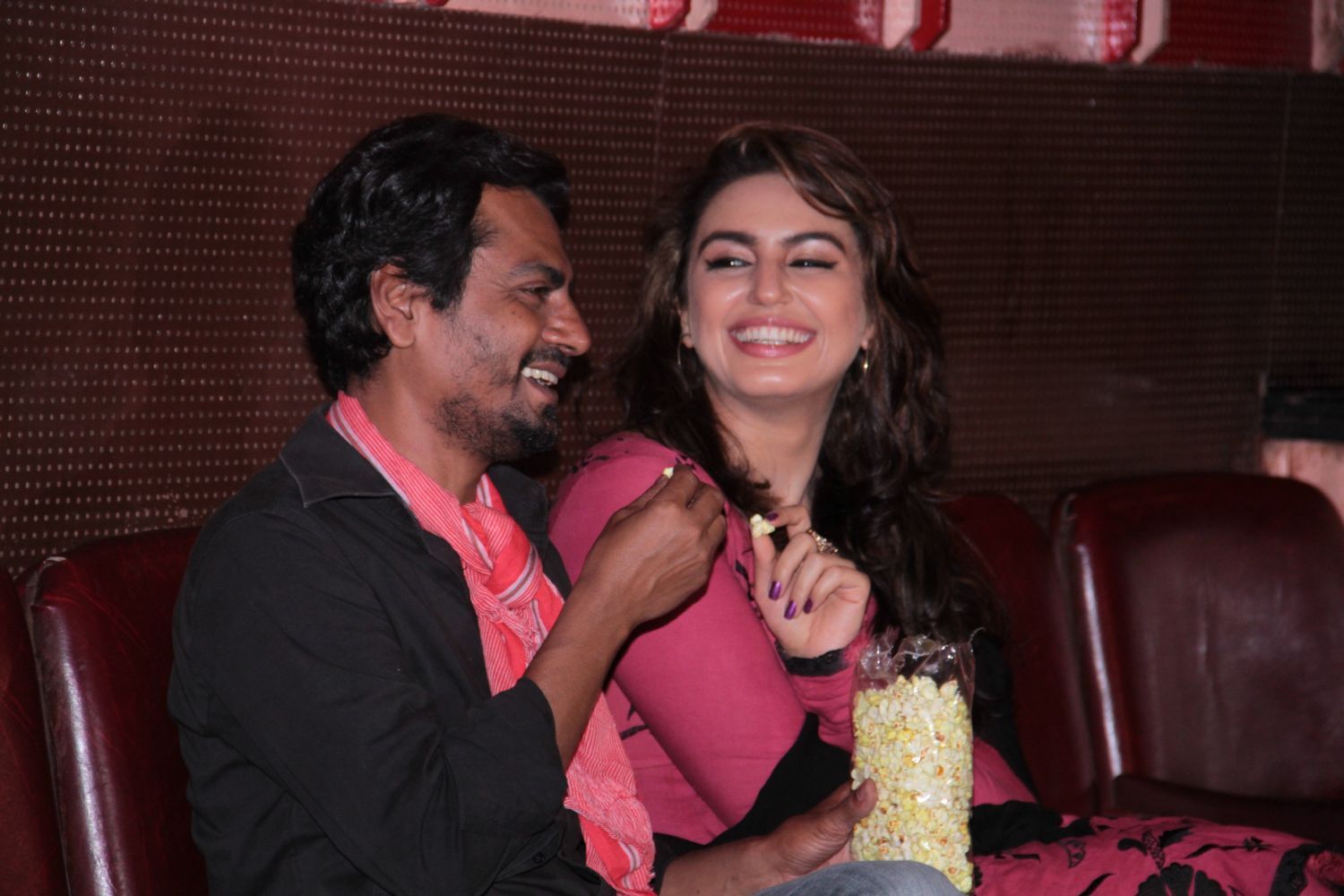 Huma Qureshi With Nawazuddin Siddiqui Watching Dilwale Dulhaniya Le Jayenge At Maratha Mandir 