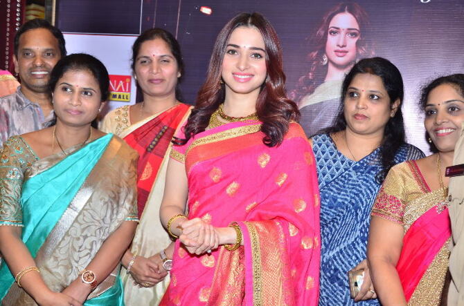 tamanna launches joh rivaaj collections-photo7
