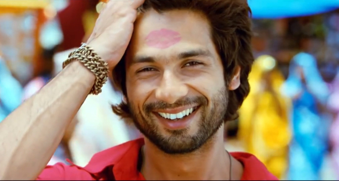 Saree Ke Fall Sa Full Video Song RRajkumar Pritam