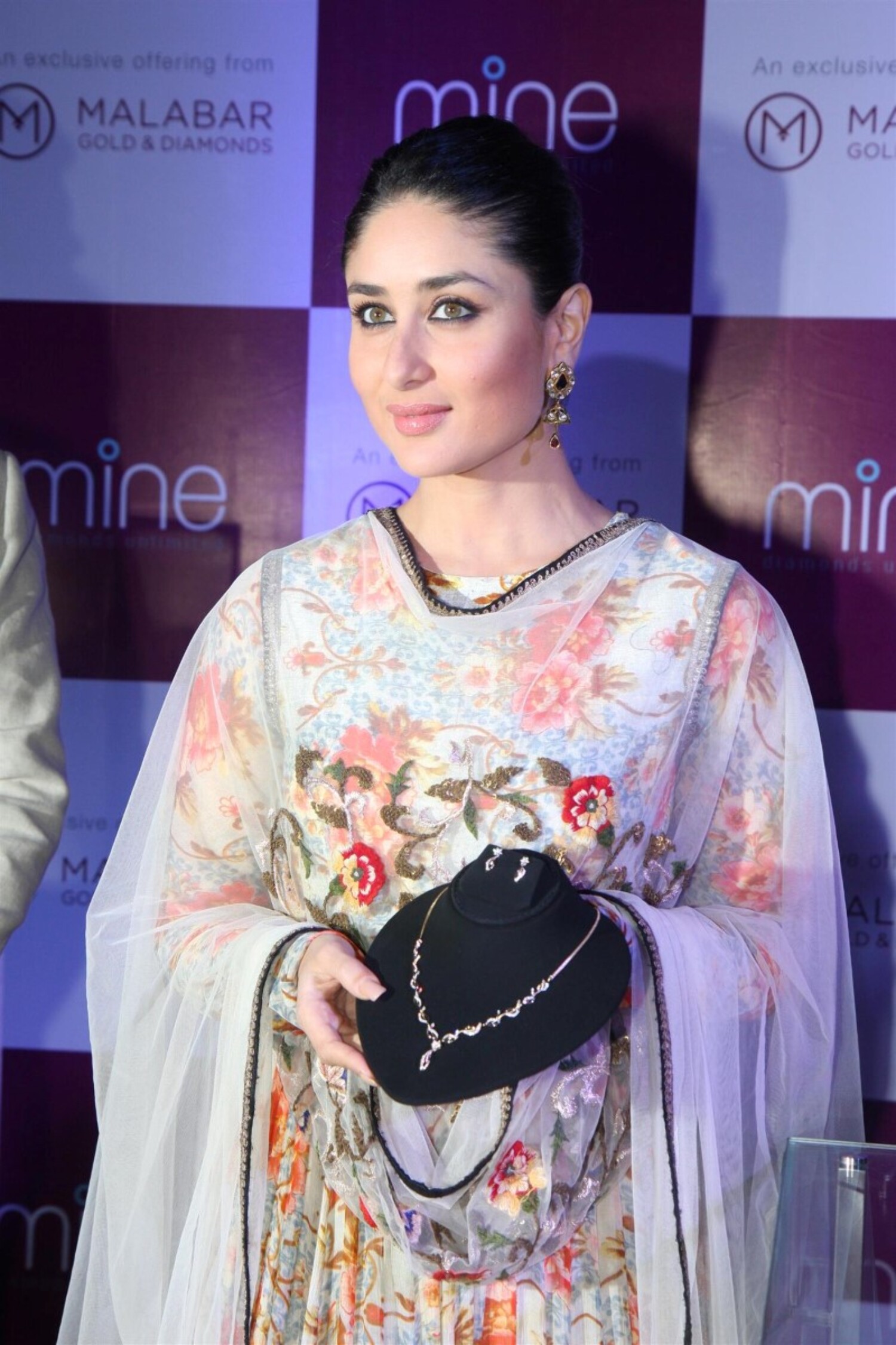 Kareena Kapoor posing at the launch of Mine Diamond Diwali collection ...