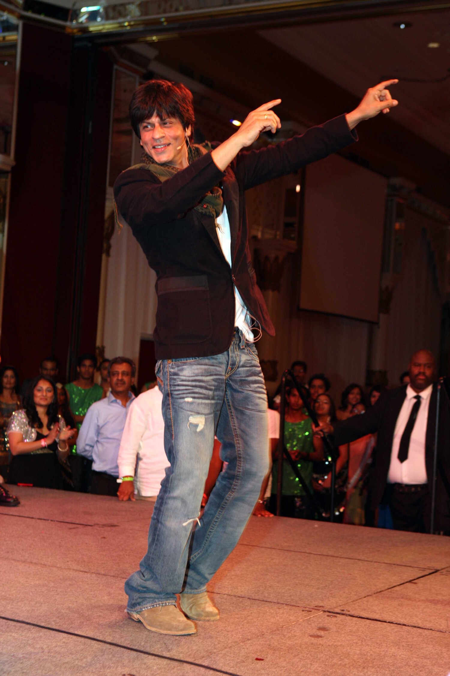 Shahrukh Khan SnapsIndia 03 : shahrukh khan photos on Rediff Pages